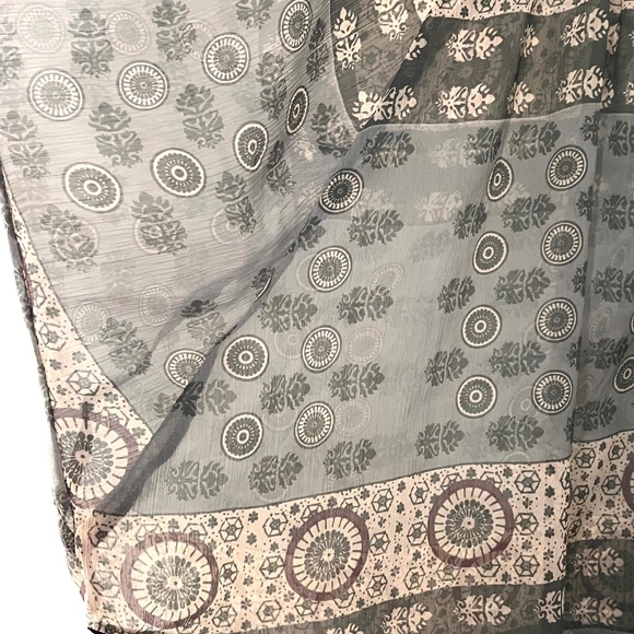 Doman Sleeve Sheer Flowy Boho Blouse - Picture 6 of 8